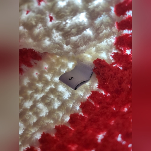 Re/Done Americana Crochet Top - Picture 9 of 10